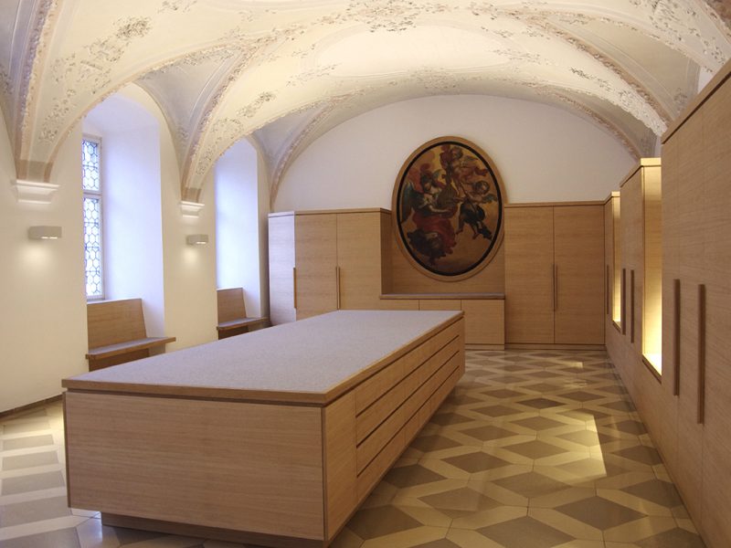 Basilika Kirchenmöbel